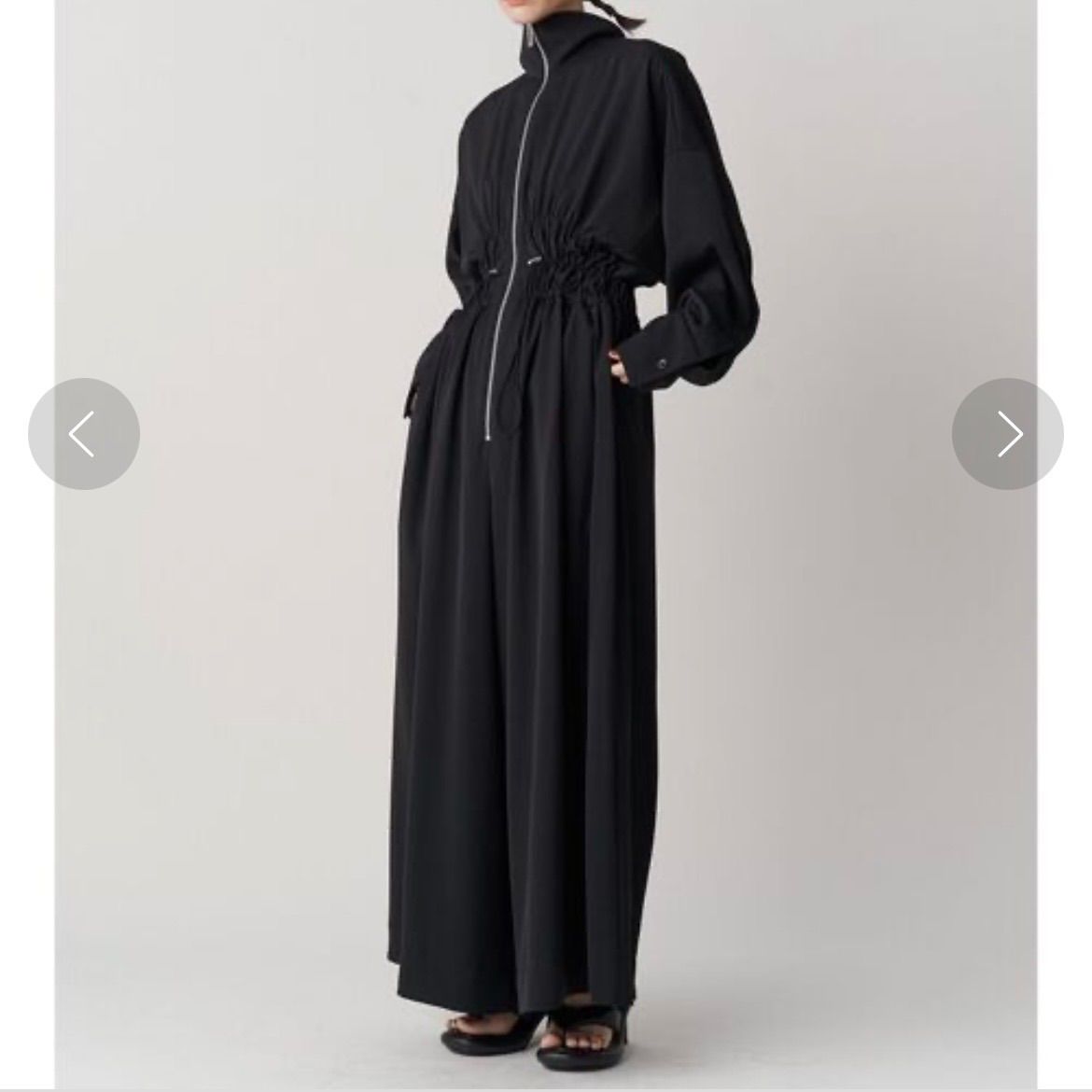 美品 現行 完売 UN3D. アンスリード WAVE SHIRRING JUMP SUIT - メルカリ