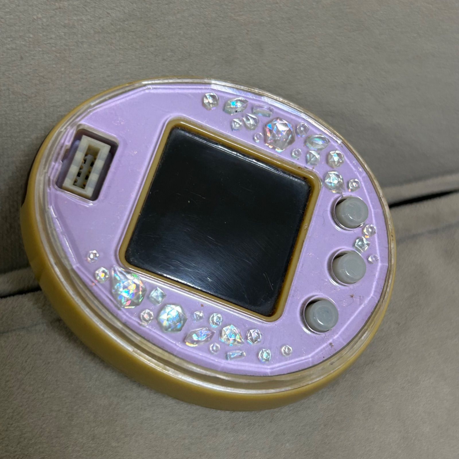 バンダイ たまごっちピース tamagotchi p s