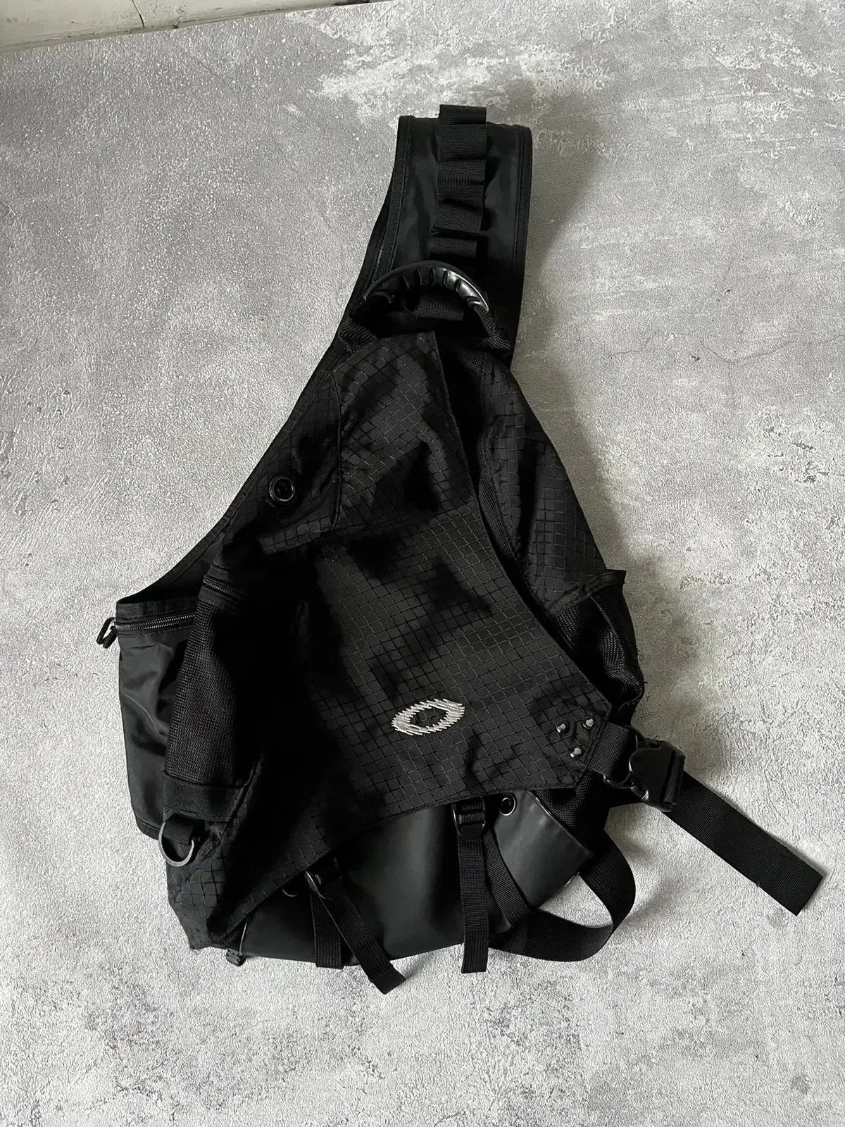 00s ヴィンテージ オークリー サイド スリングバッグ ブラック