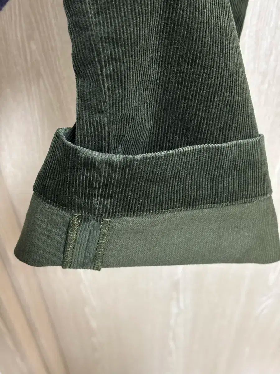 コーデュロイ チノパンツ