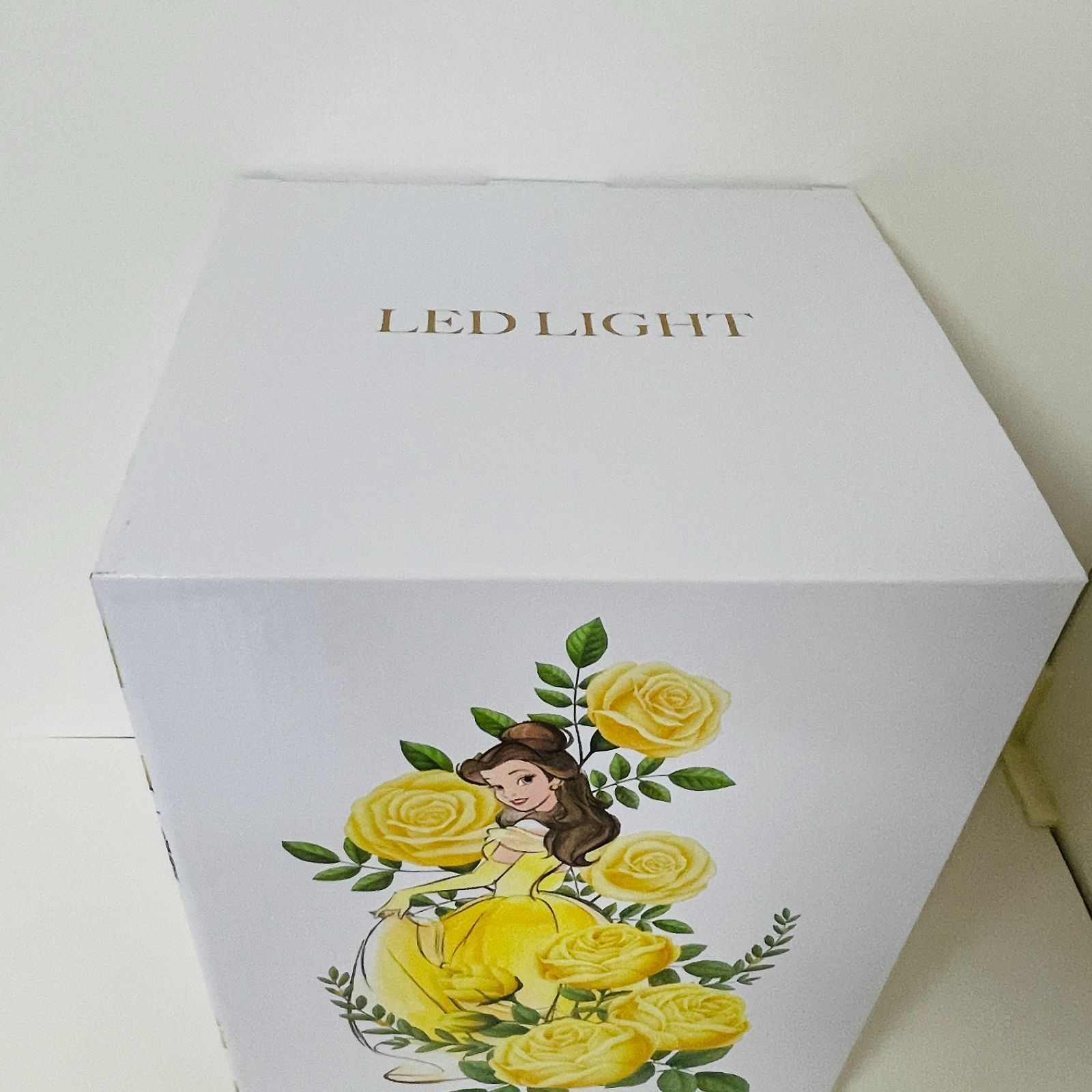 新品・箱有り】Disney 美女と野獣 ベル LEDライト ルームライト