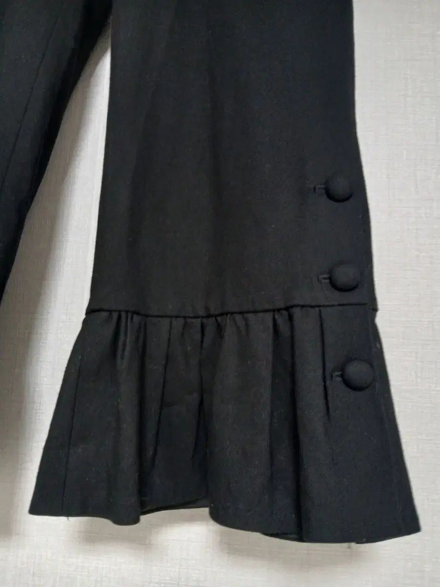 ラッキーシュエトゥ ブラック