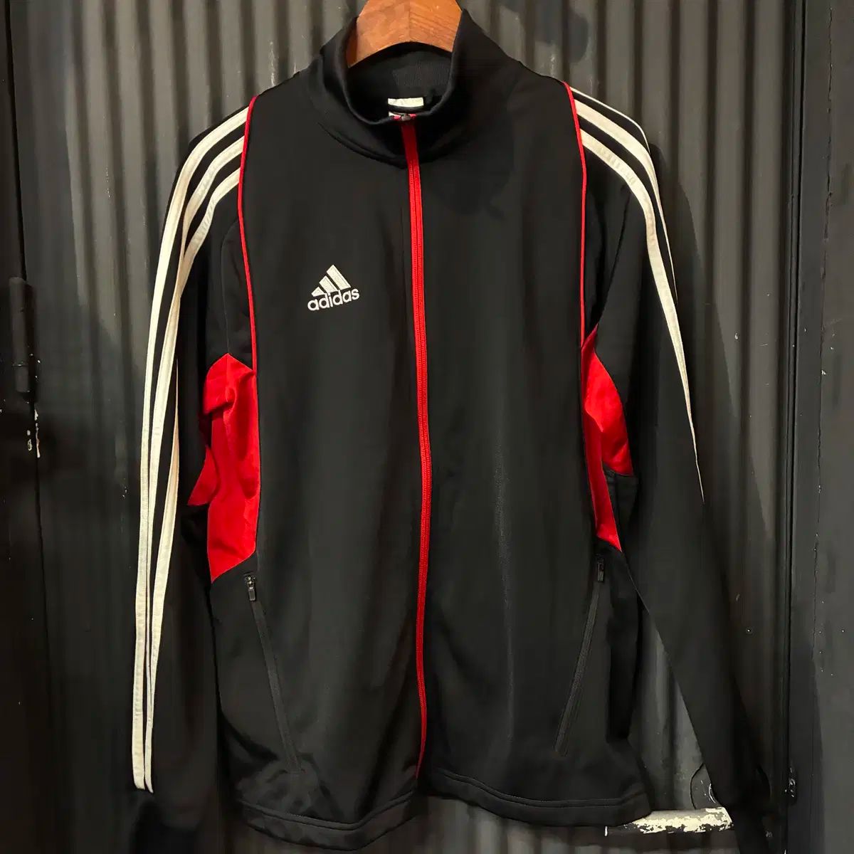 end592 adidas アディダス ジャージ