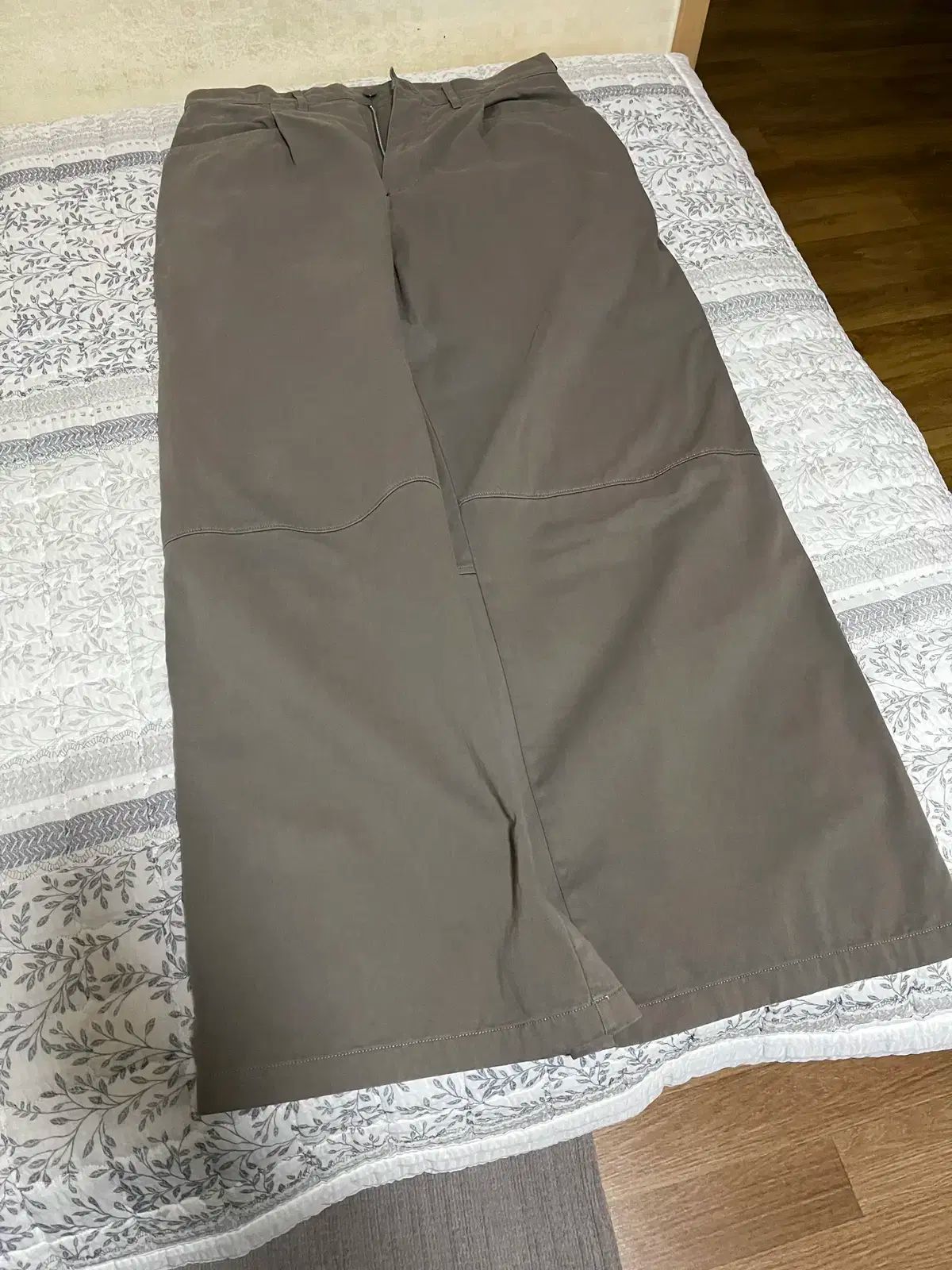 4 ポリテル ワンタック ゴーシマ パンツ Khaki Gray