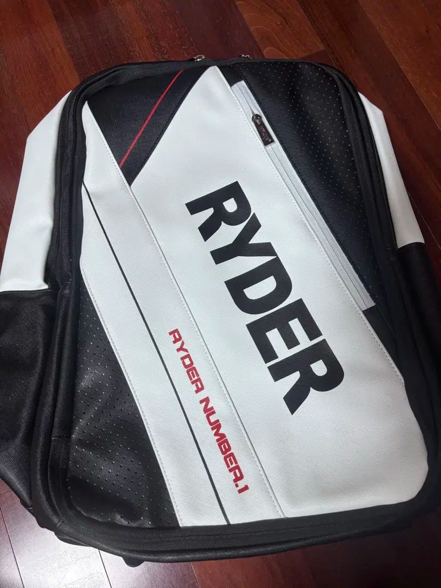 RYDER ライダー バックパック ブラック 白