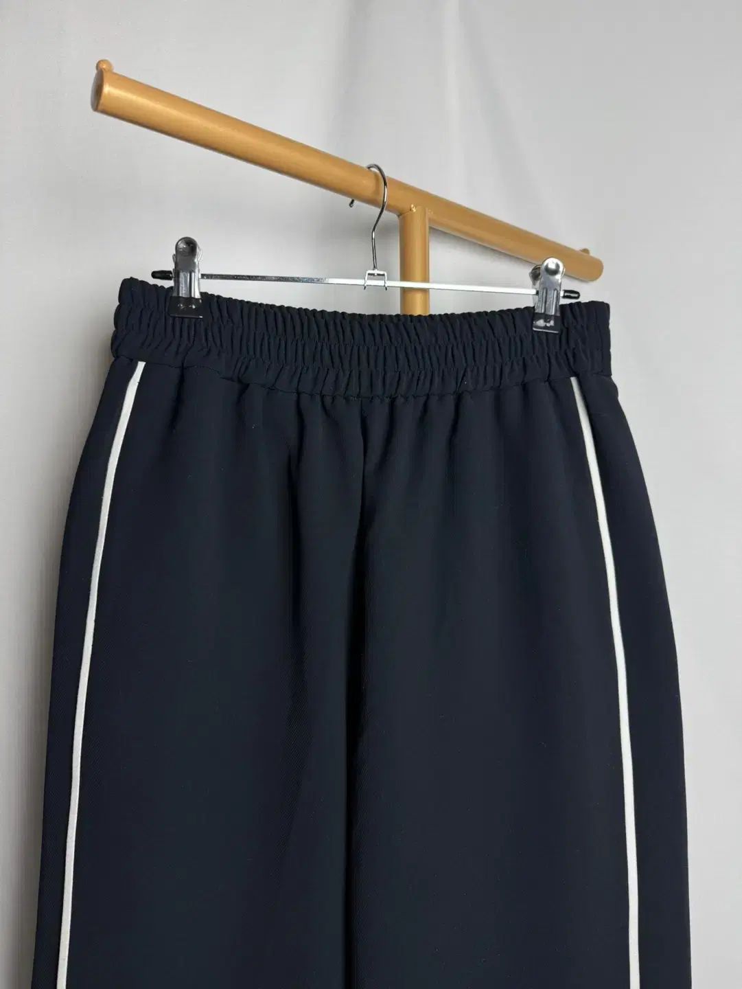 36size LUCKY CHOUETTE ラッキーシュエトゥ ゴールド ボタン ポイント ISTJ VENDING MACHINE Ver. パンツ