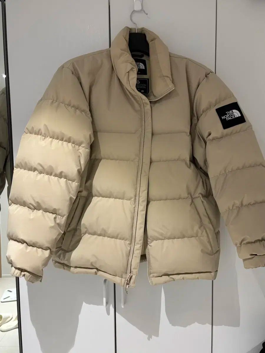 THE NORTH FACE ダウン ベージュ