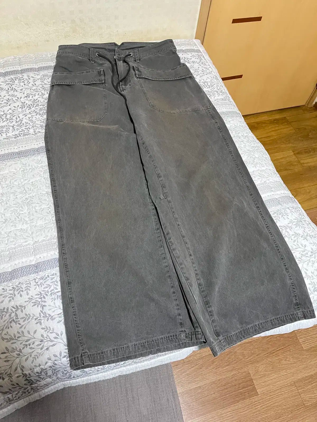 4 POLYTERU ベイカー パラパンツ Dirty Gray