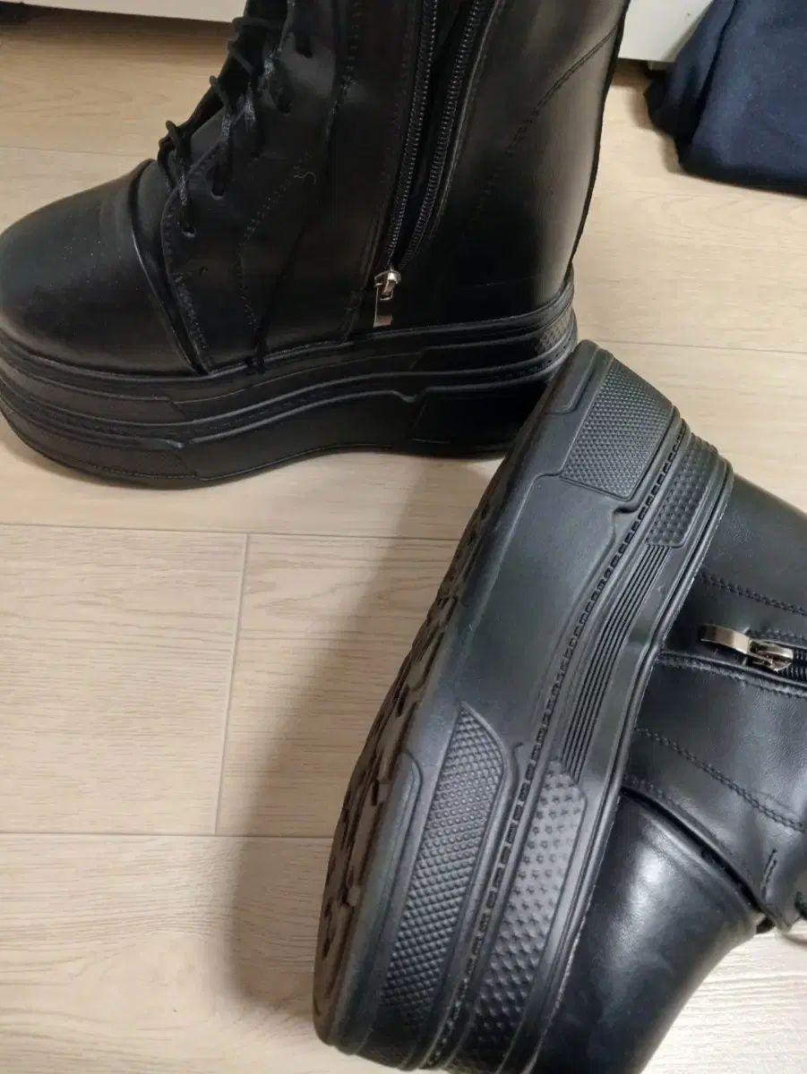 ウォーカーブーツ 先行予約