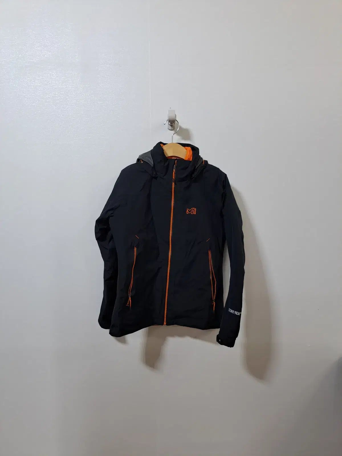 ミレー レディース GORE-TEX ダウン 登山ウェア アウター 90