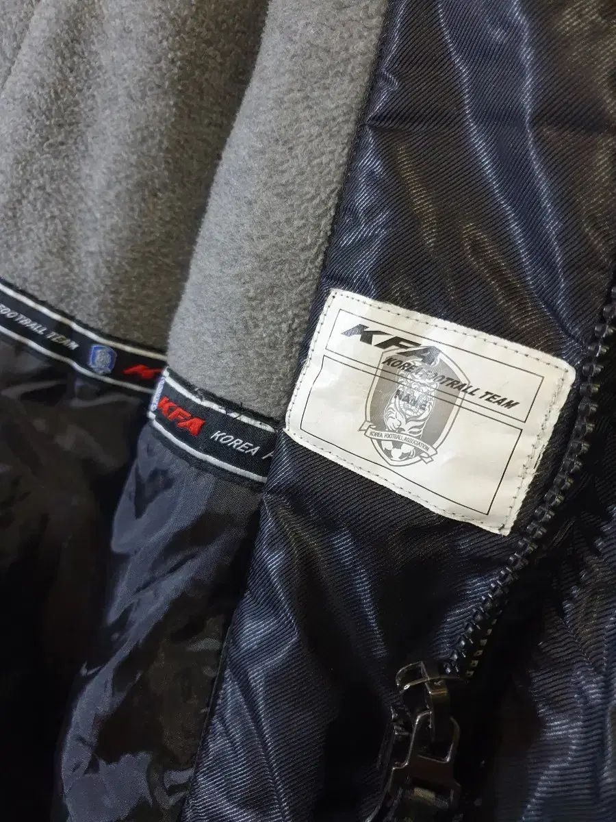 ベンチコート ダウン