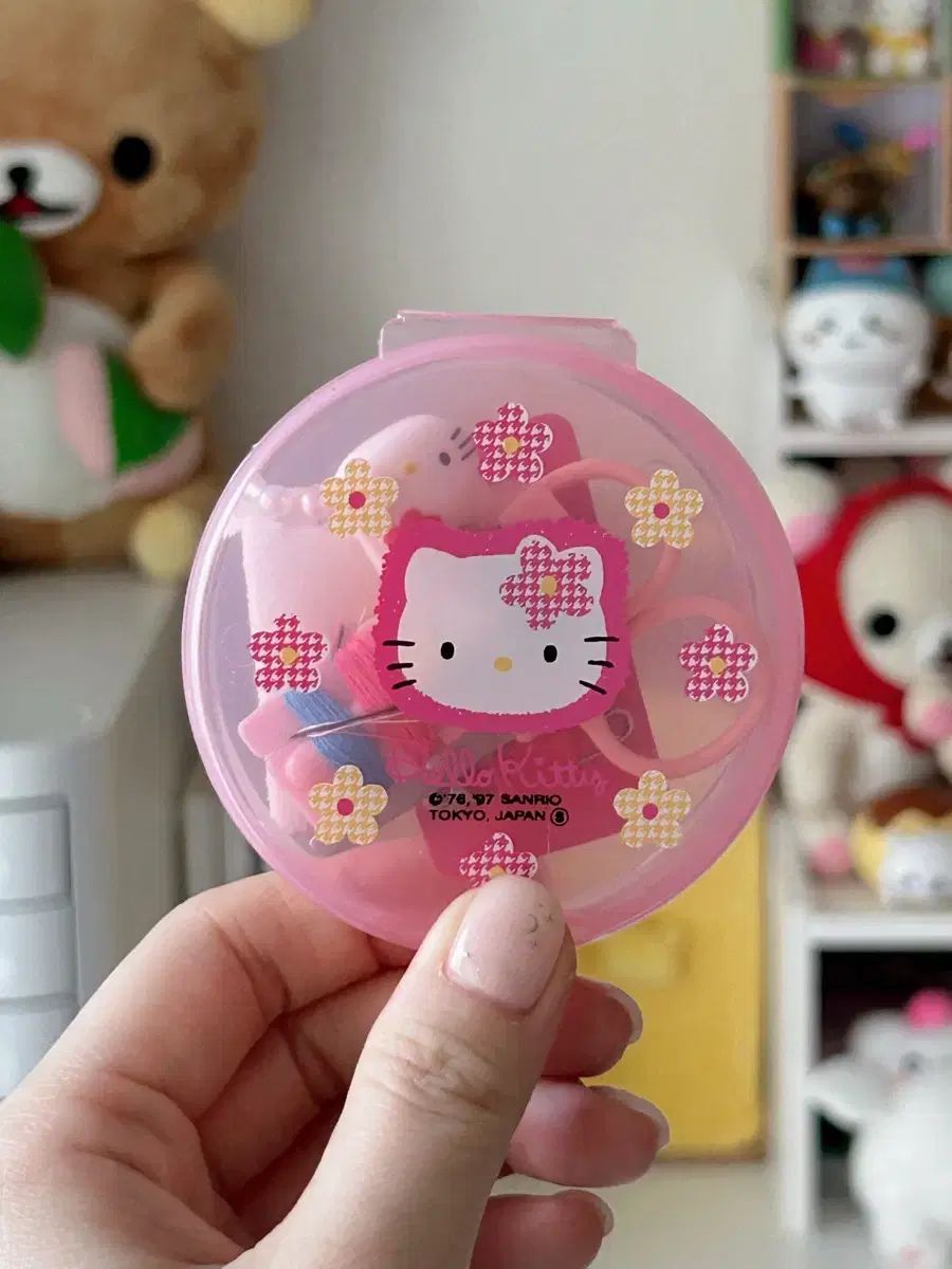 クラシック サンリオ ハローキティ カオハナ 半針仕事キット