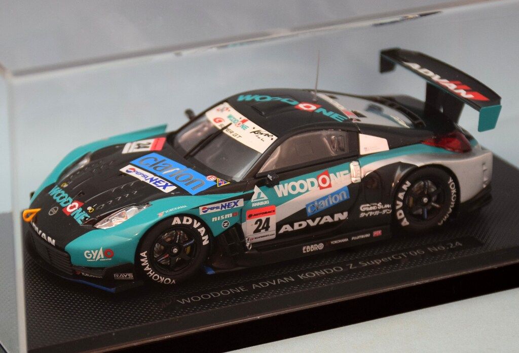 エムエムピー 1/43 EBBRO WOODONE ADVAN KONDO Z SUPER GT 500 2006 No