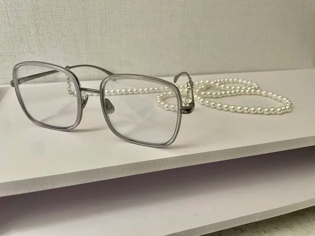 CHANEL パール ストラップ Starship Square メガネ