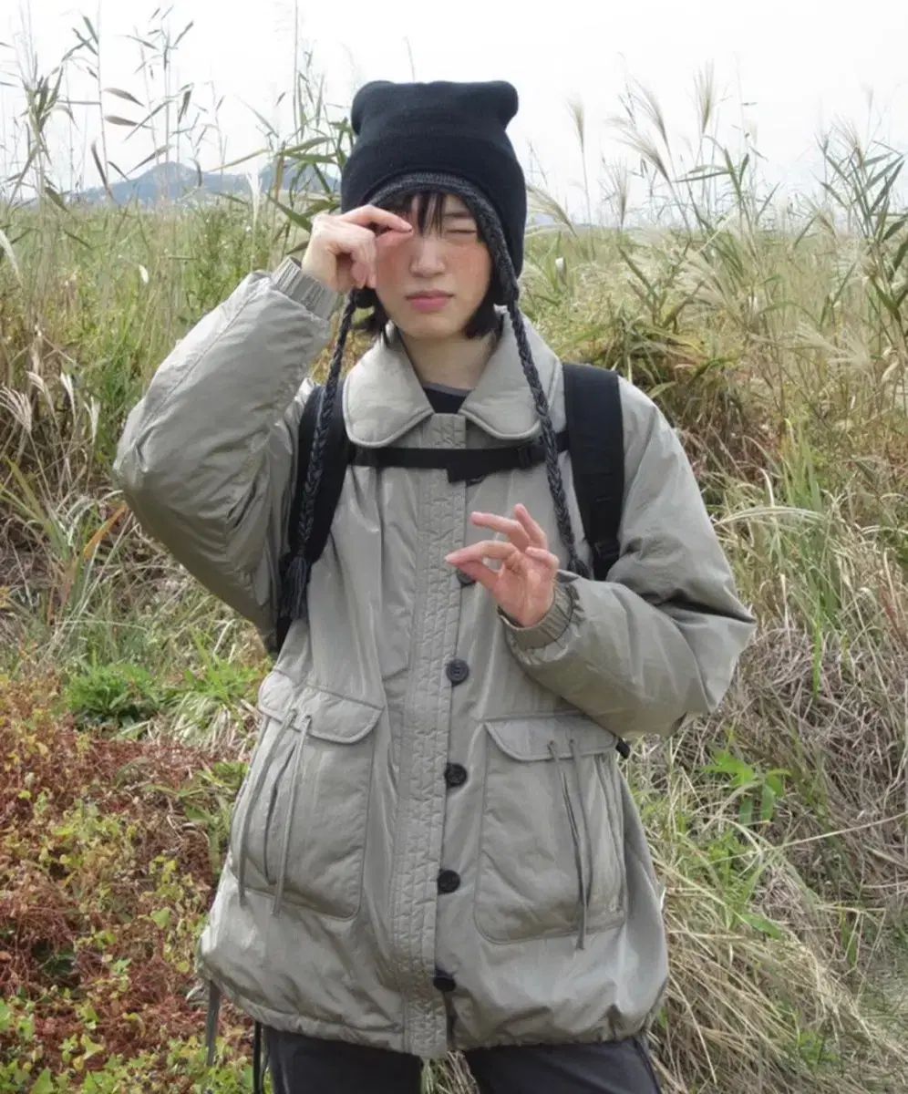 suu ブルゾン ベージュ ISSEY MIYAKE イッセイミヤケ ブルゾン