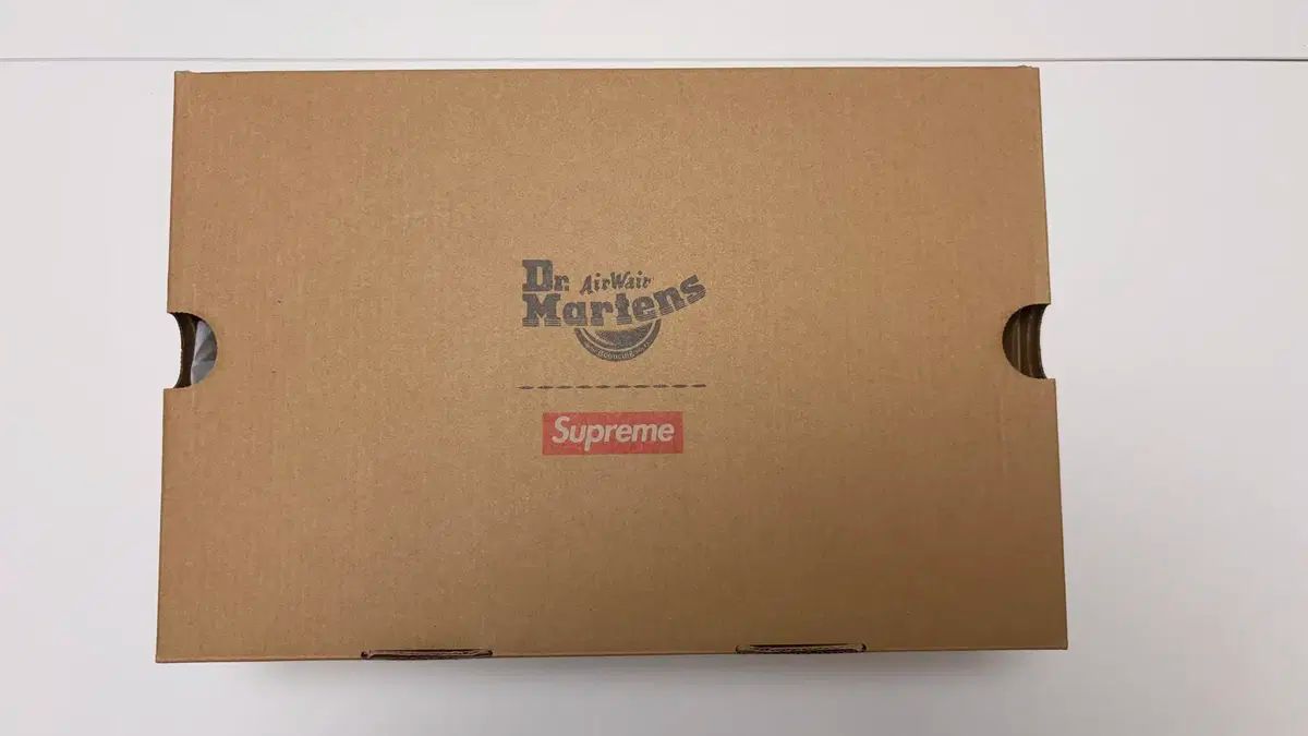 シュプリームxドクターマーチン スティールトゥ