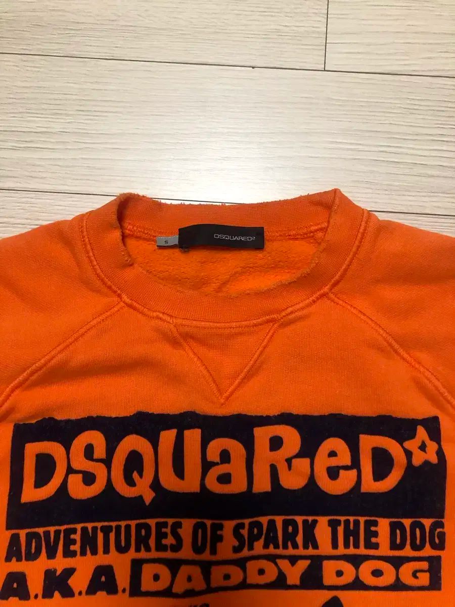 ディースクエアード2 スウェット