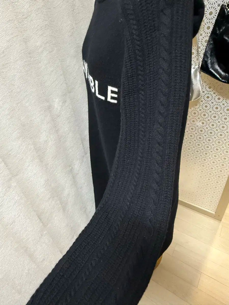 レア VOV ニット フード付きワンピース 【激安!正規品!!】