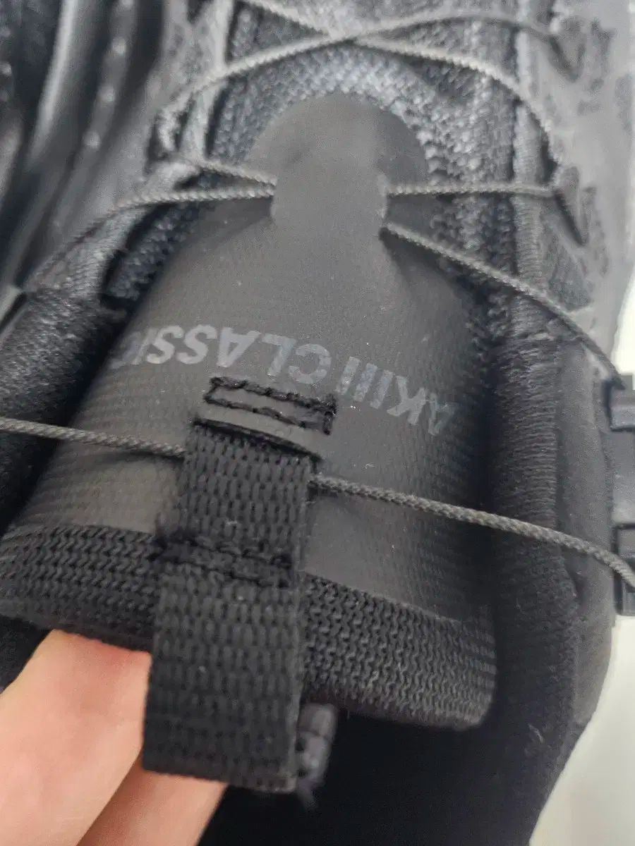 ブラック フリーロック