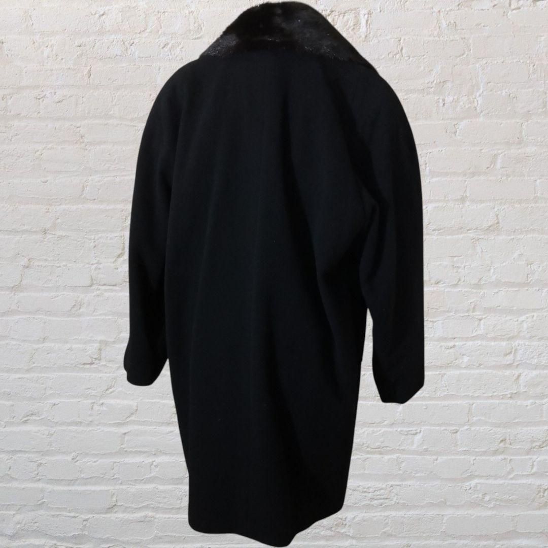 リアルファー 黒コート 13号 FUTURA フューチュラ リアルファーカラー付き コート 黒 M - メルカリ