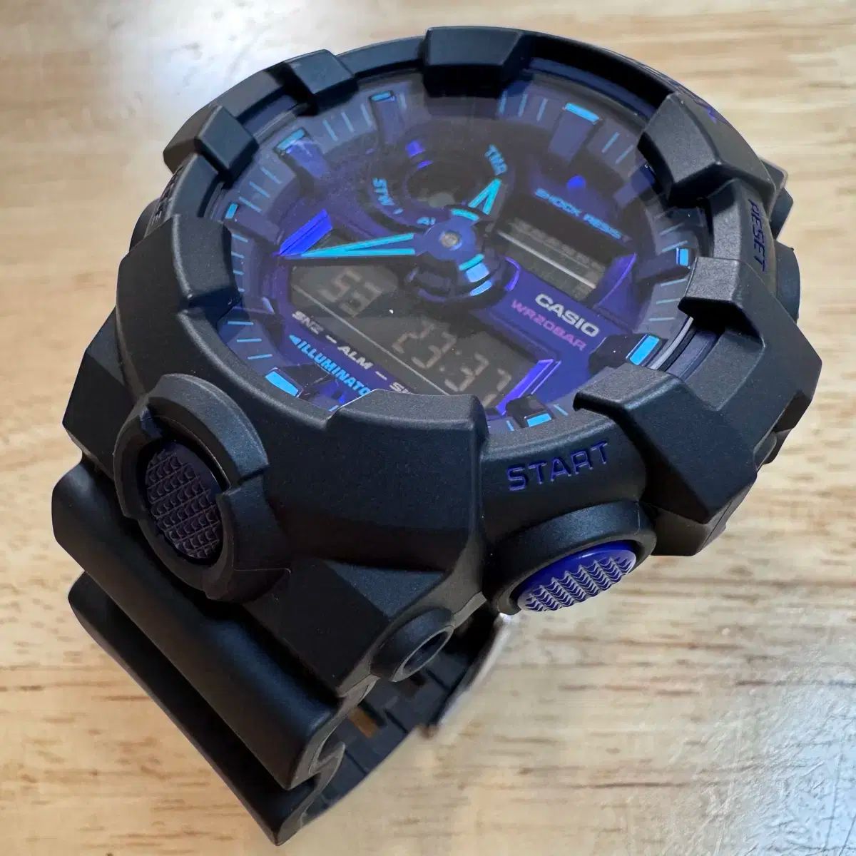  G SHOCK BIG FACE GA 700 ブルー パープル S級 腕時計(デジタル) 時計