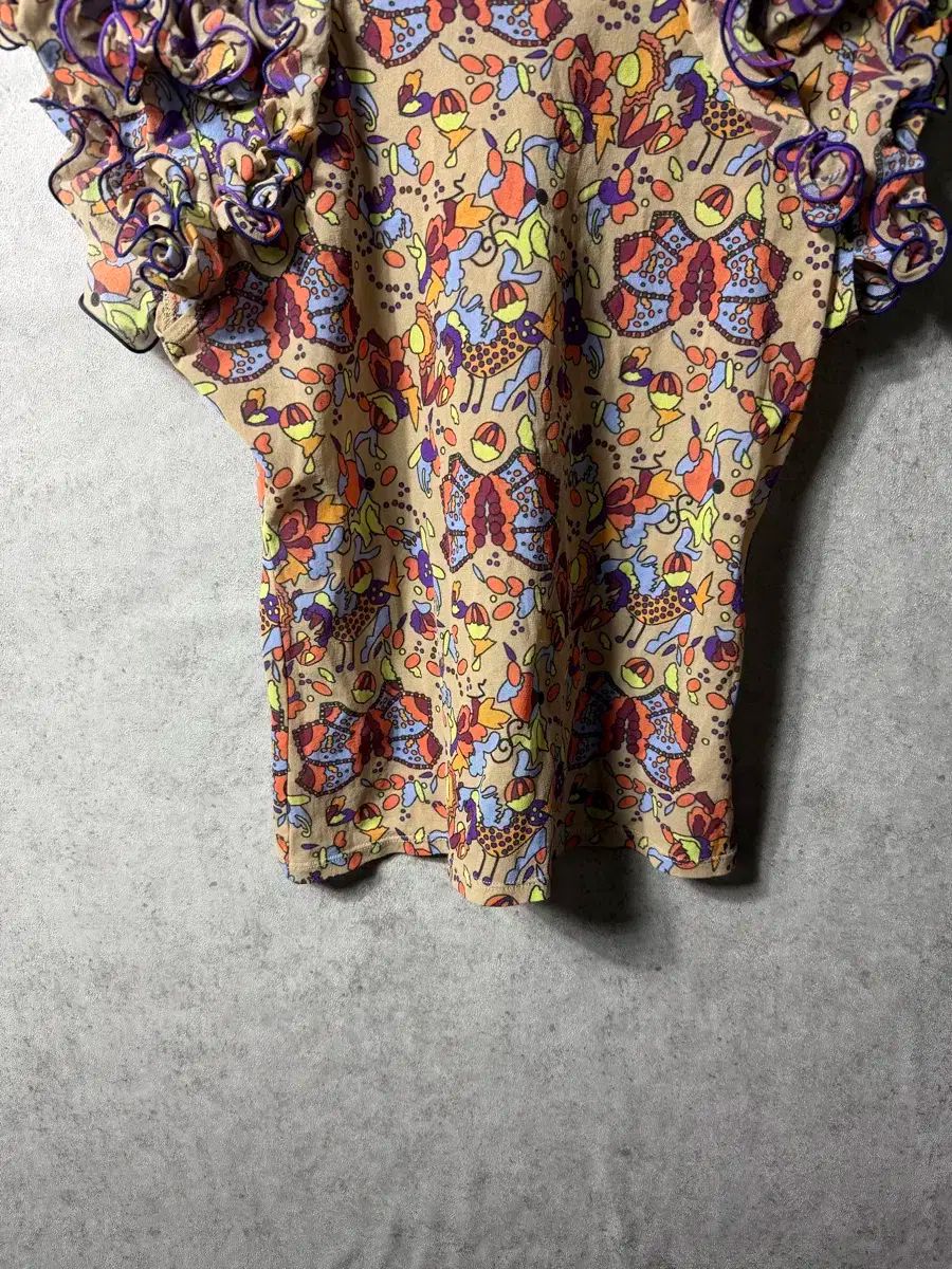 品質100％保証! ISSEY MIYAKE イッセイミヤケ ペテ ヴィンテージ フリル 半袖 Tシャツ 早いもん勝