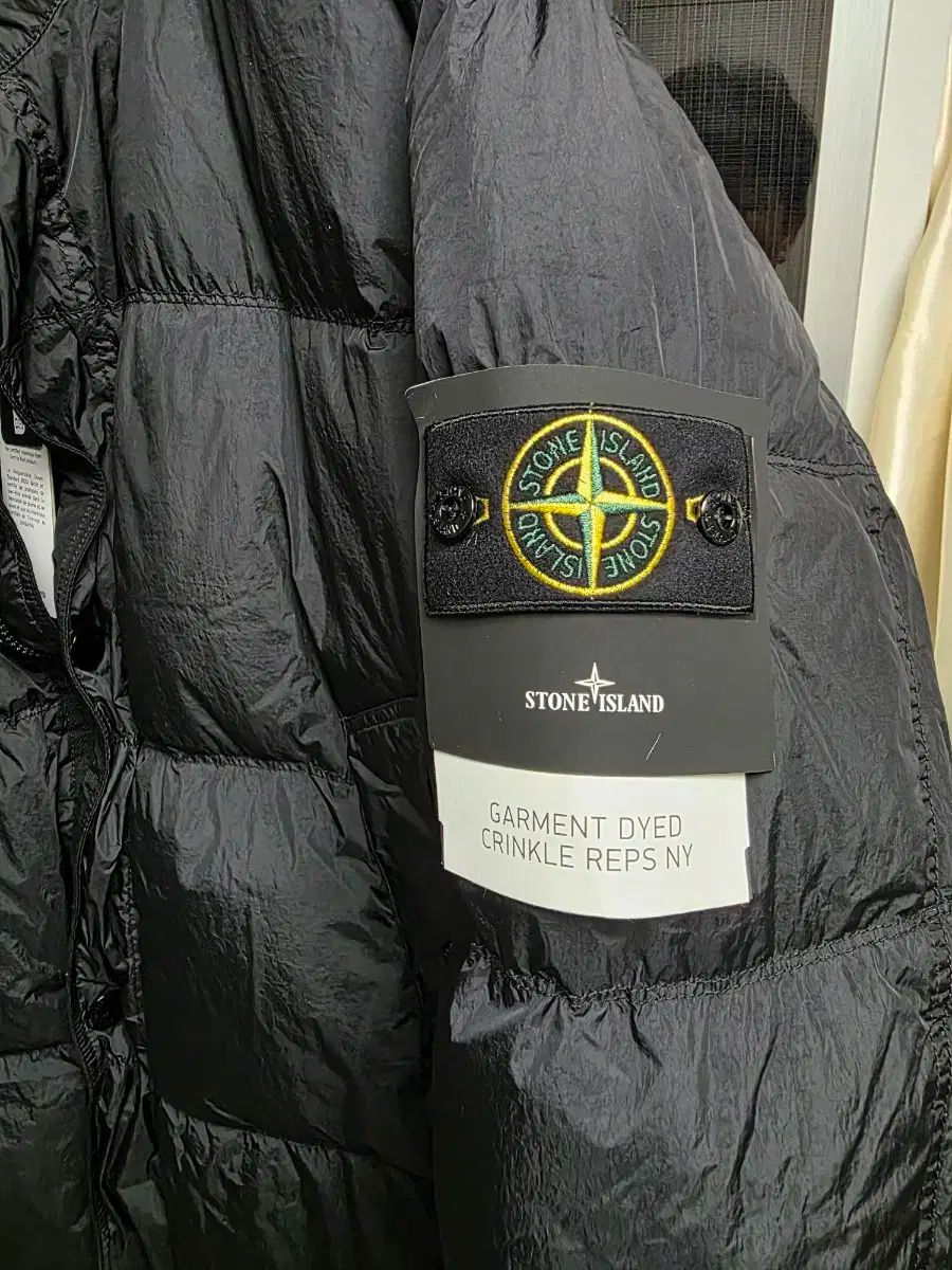 25fw STONE ISLAND ストーンアイランド クリンクルレップス ダウン ブラック 2xl xxl