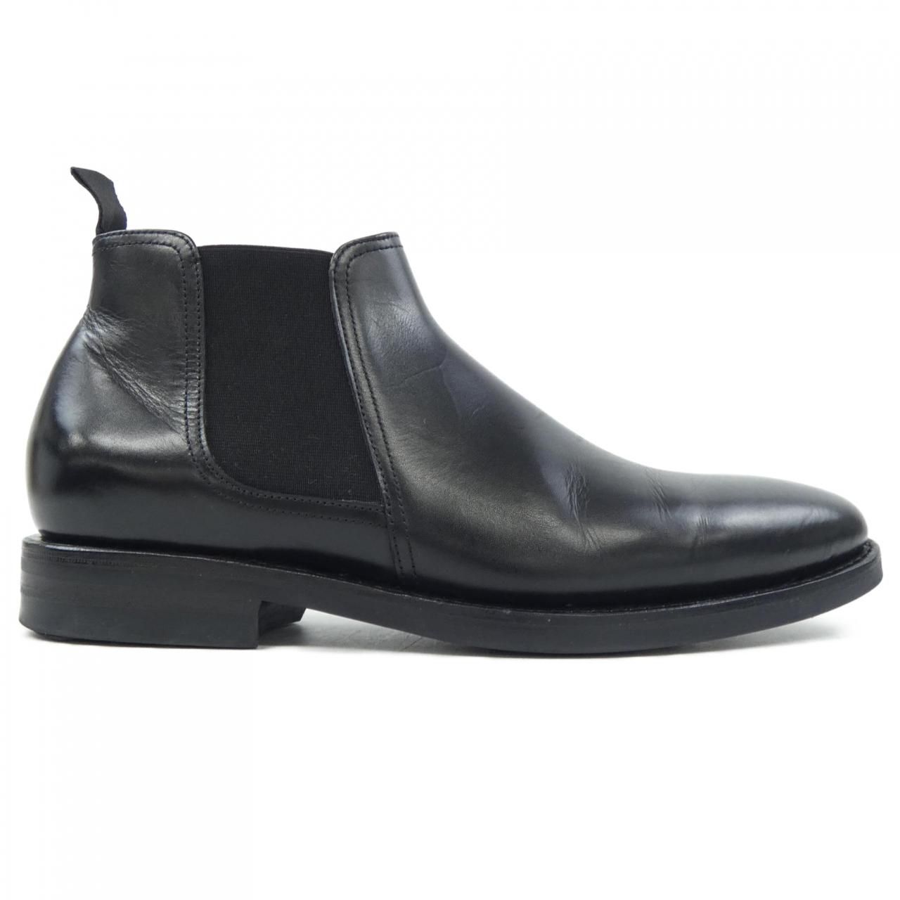 ジャランスリウァヤ JALAN SRIWIJAYA ブーツ