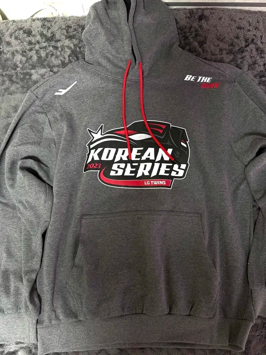 LGツインズ 2025 韓国シリーズ フーディー XL サイズ