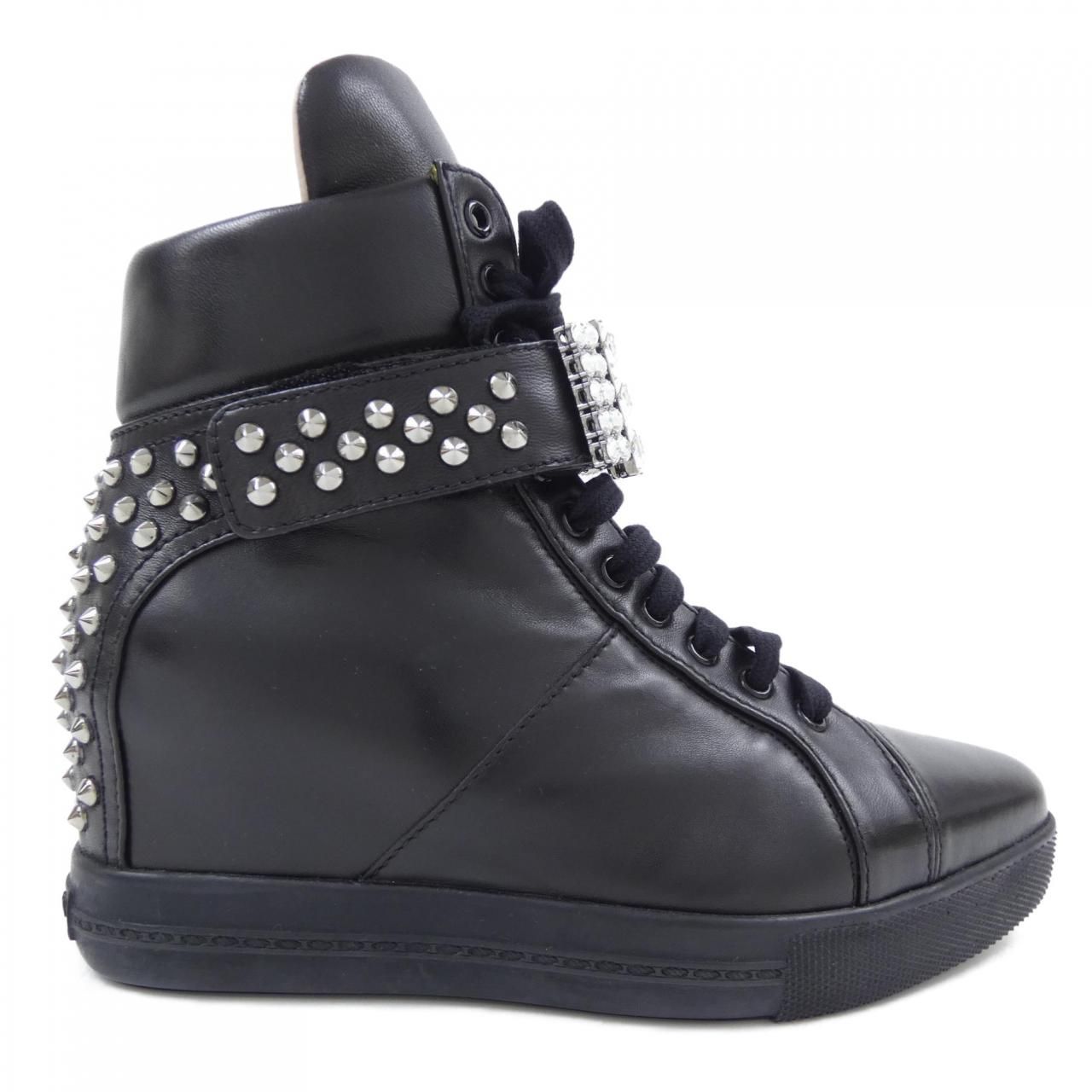 ミュウミュウ MIU スニーカー