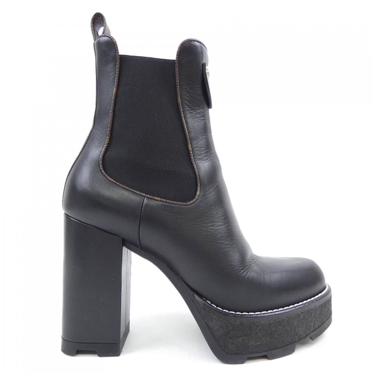 ルイヴィトン LOUIS VUITTON LVボブール･ライン ブーツ