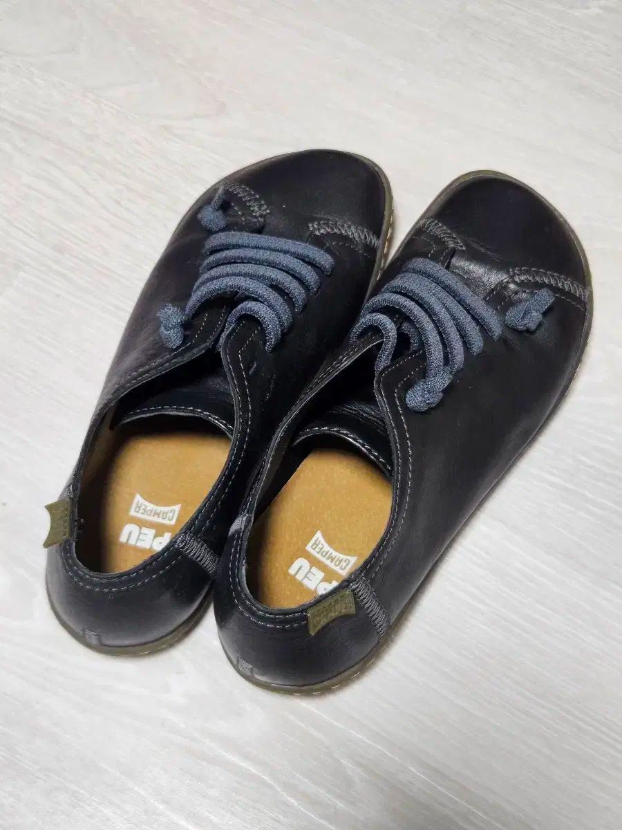 カンペール ペウpeu ブラック レディース 靴 36 235