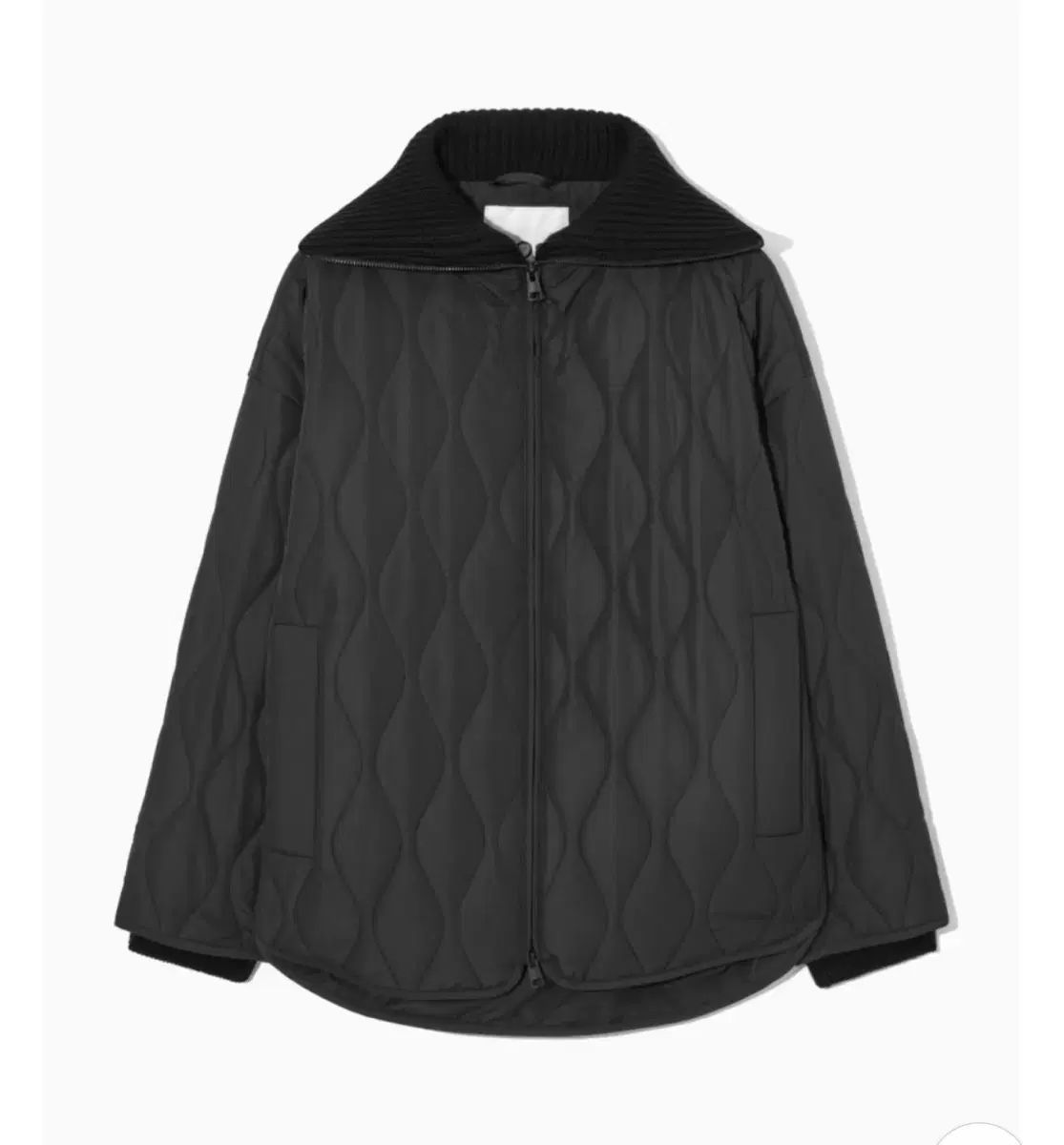 コス ニットKARA キルティングジャケット Sサイズ