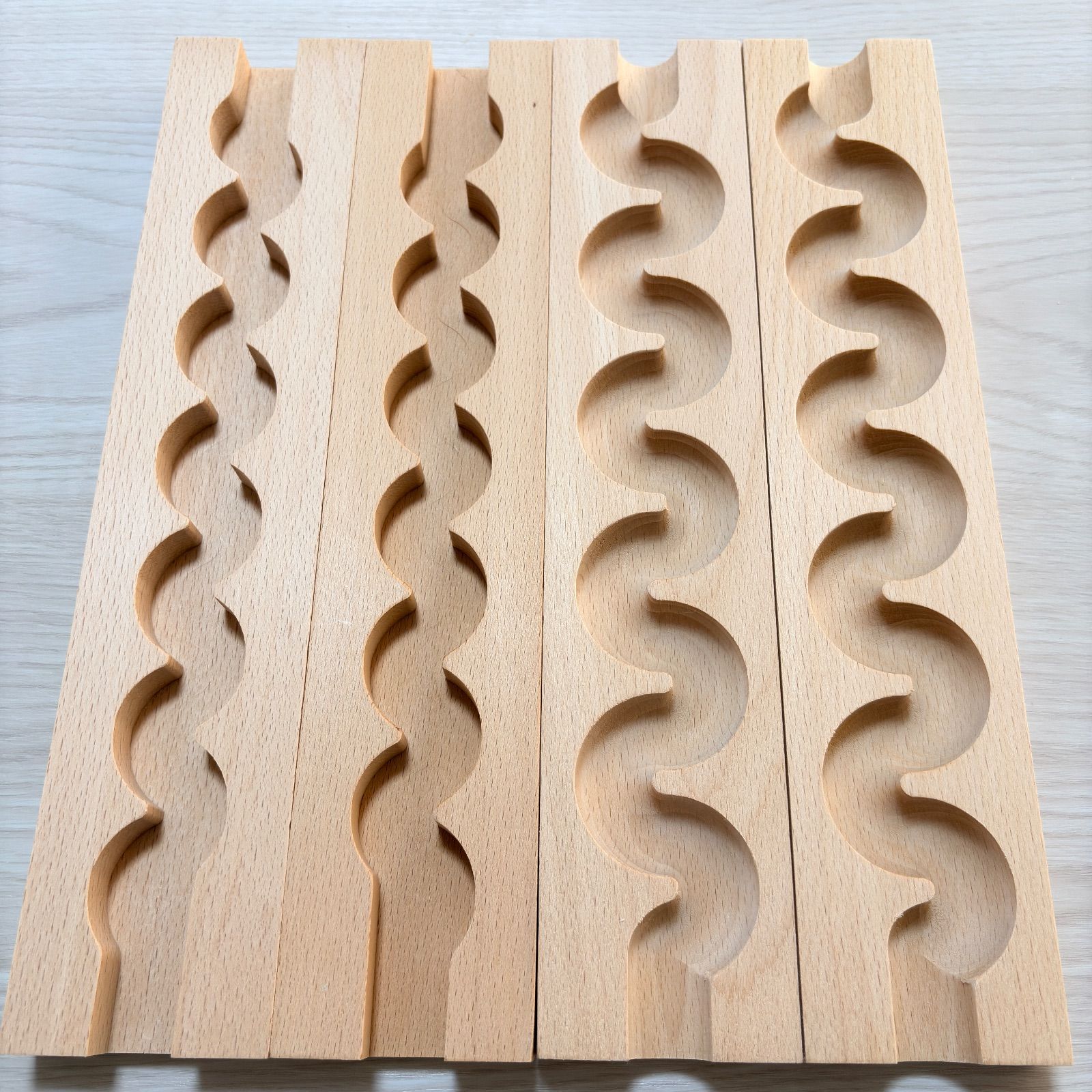 4個セット】ビー玉転がし くねくねスロープ ピタゴラスイッチ 知育玩具