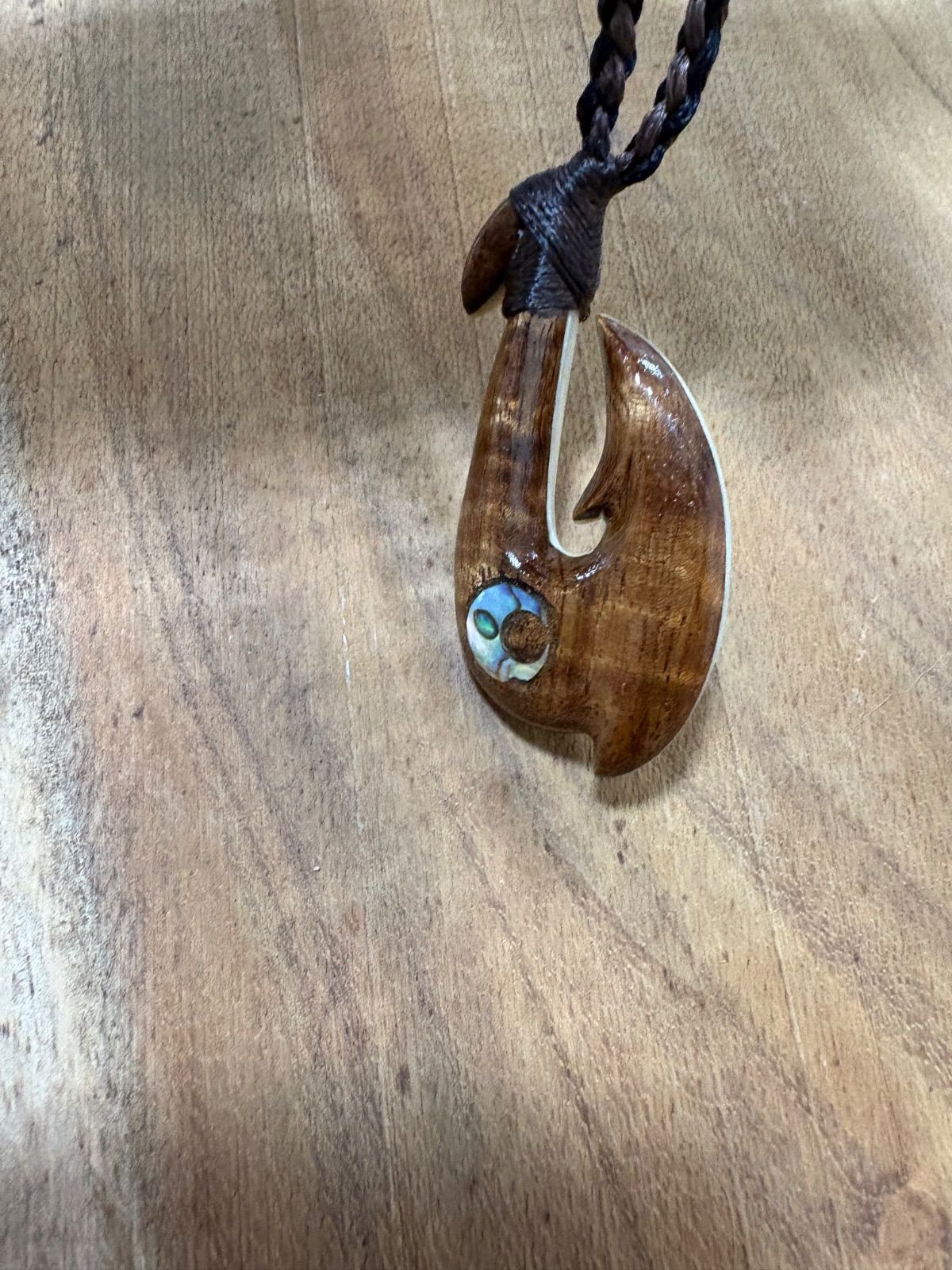 ボーンカービングネックレス(hksw7)Sサイズハワイアンコア×マッコウ お