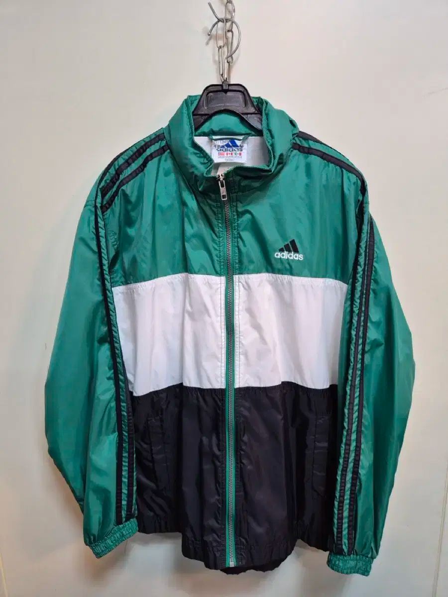 90s adidas アディダス ウィンドブレーカー