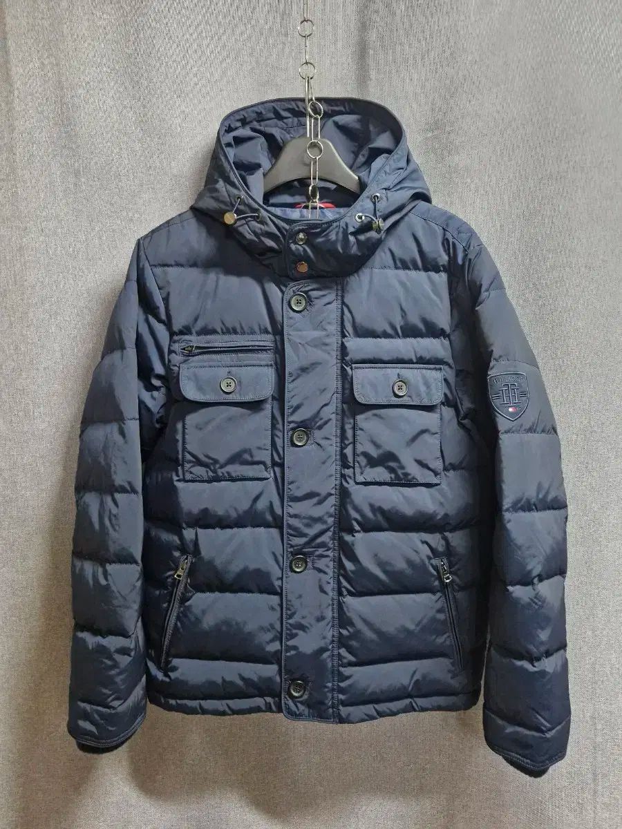 トミーヒルフィガー ダウン 105