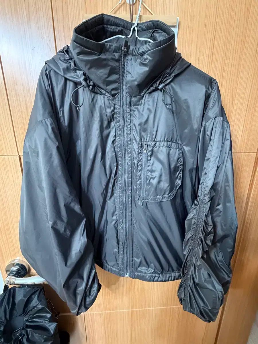 アンダール エコー フェイクファー ウィンドジャケット