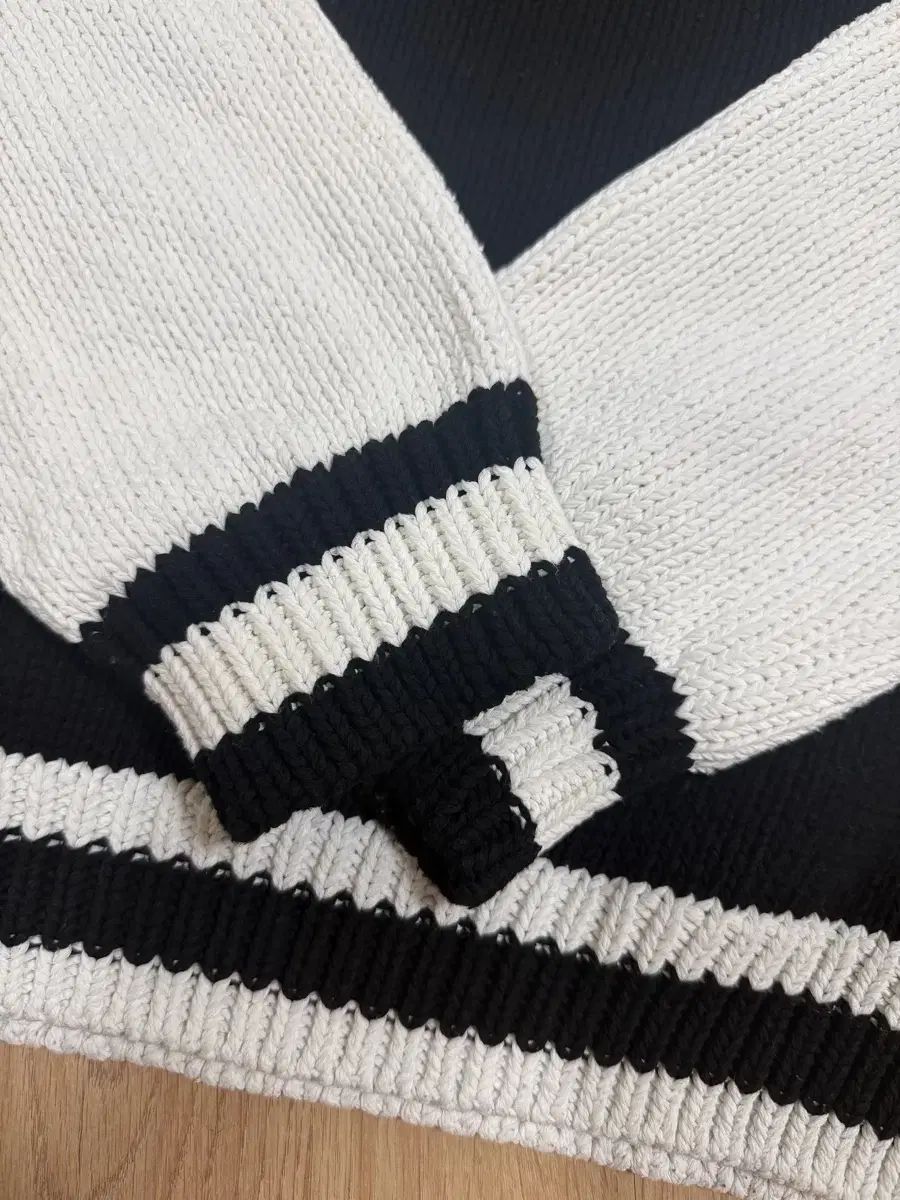 スリータイムズ 쓰리타임즈 ジャガード セーター