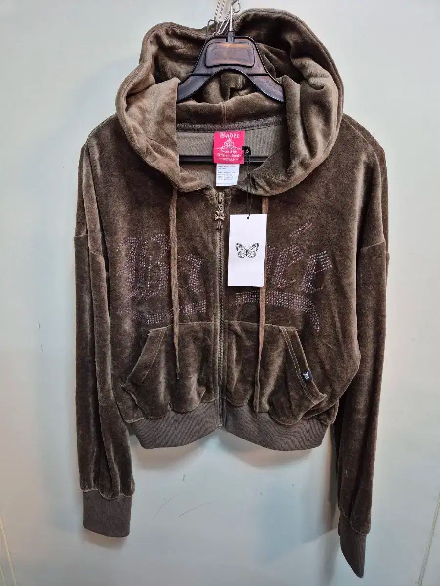 ベディー ツアーベルベット WHO