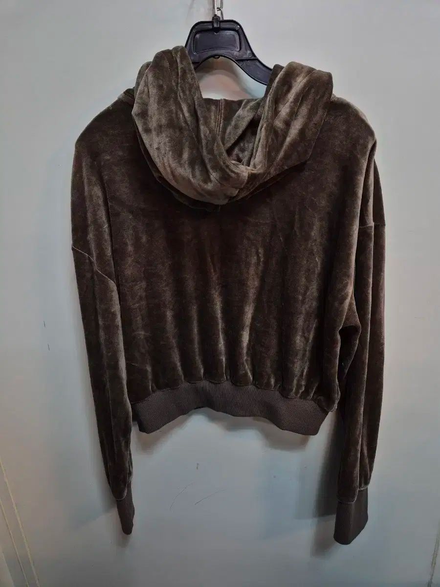  ベディー ツアーベルベット WHO パーカー トップス