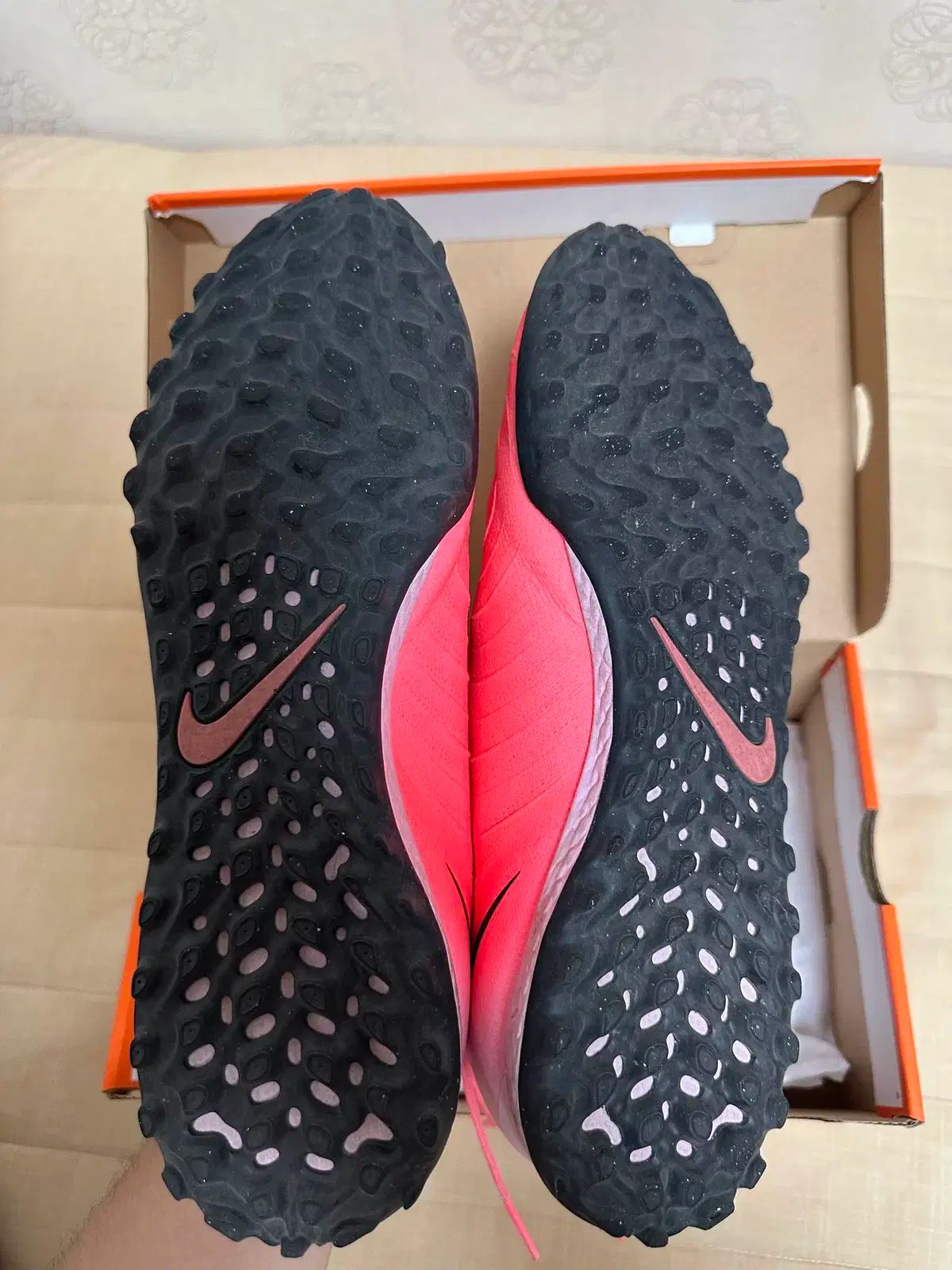 ナイキ FANTOM gx 2 プロ tf サッカーシューズ 280