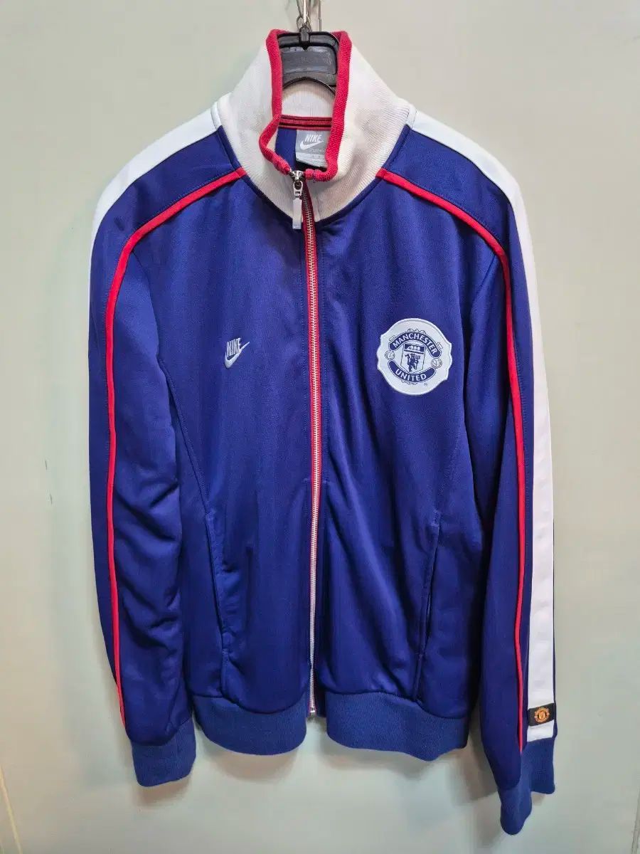 NIKE マンチェスター ユナイテッドFC ジャージ