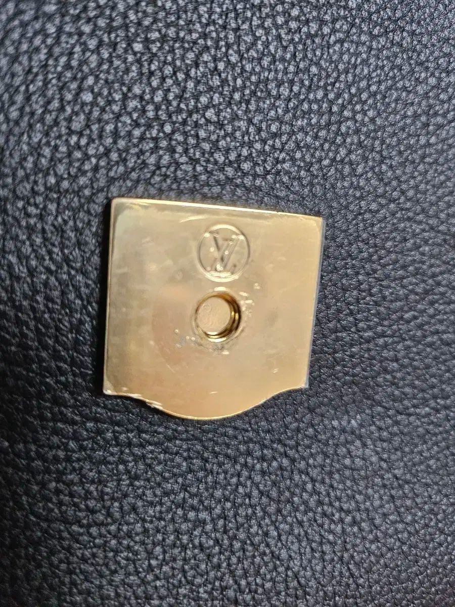 【送料無料期間限定】 ルイヴィトン ボジラール ショルダーバッグ 全国送料無料、代引も有！