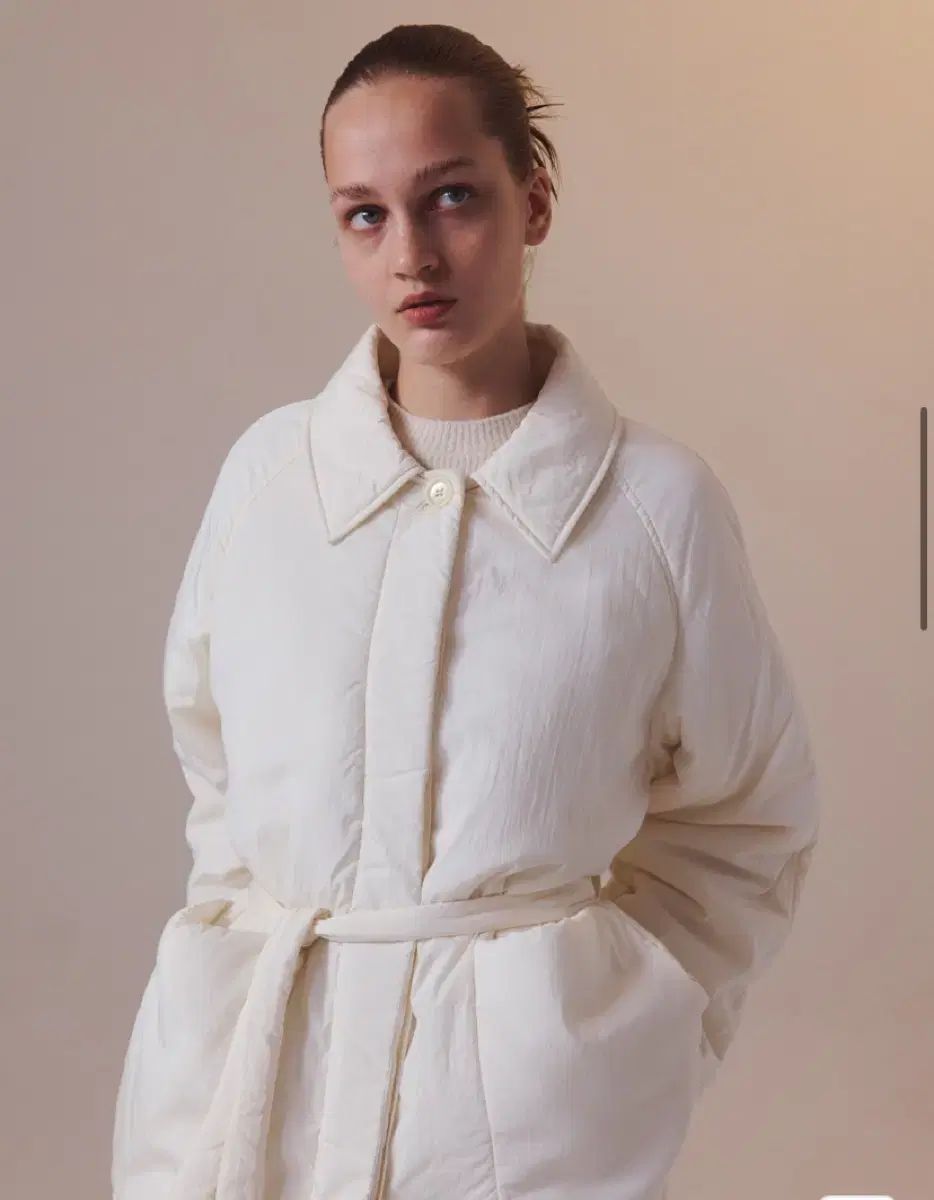 INSILENCE フラッフィー ハーフ コート S