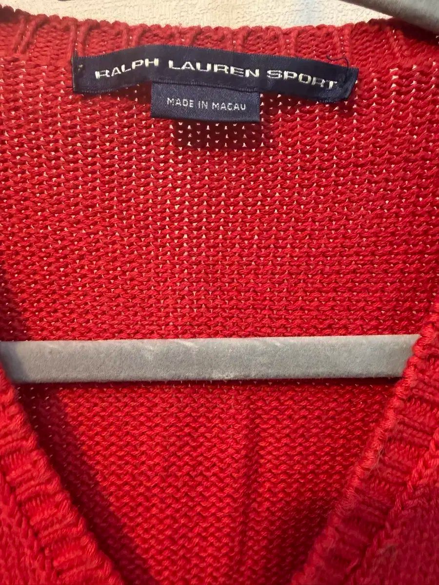 ポロラルフローレン レッド Vネック ニット
