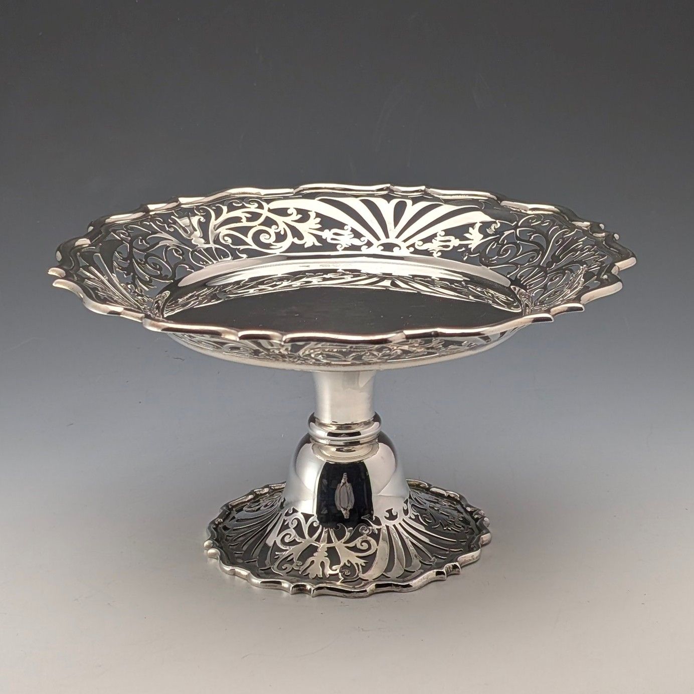 1899年 英国アンティーク 純銀製コンポート 389 g 直径20 cm smiths Silversmiths