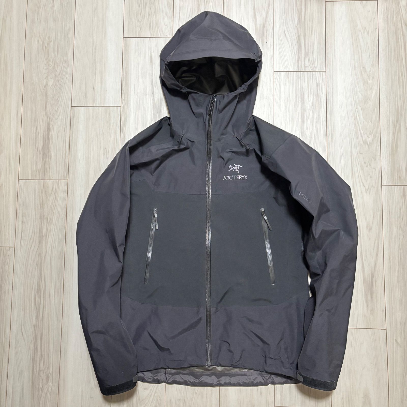 アークテリクス ベータSLハイブリッド メンズM 黒 ブラック ゴアテックス ナイロン