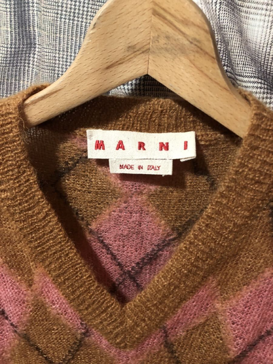 2024 マルニ MARNI アーガイル ニットベスト CVMG0129Q0 ブラウン