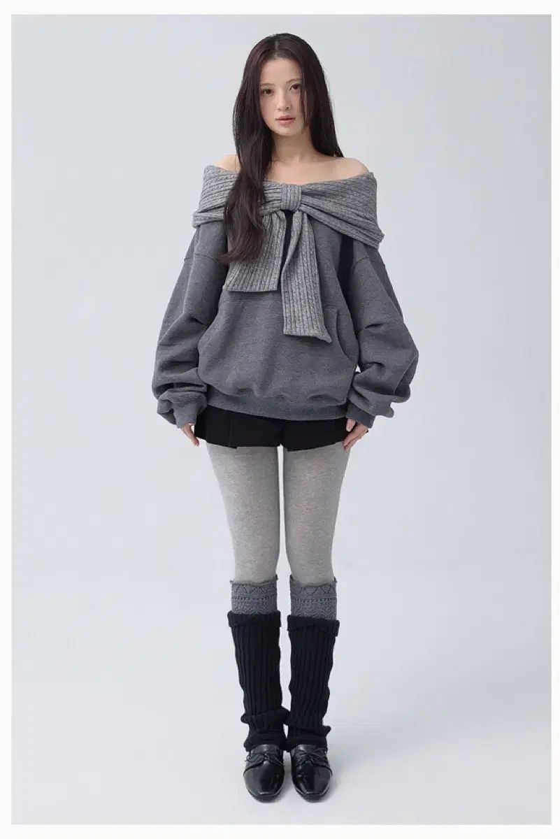 THETIS ダーティーリボン オフショルダTシャツ